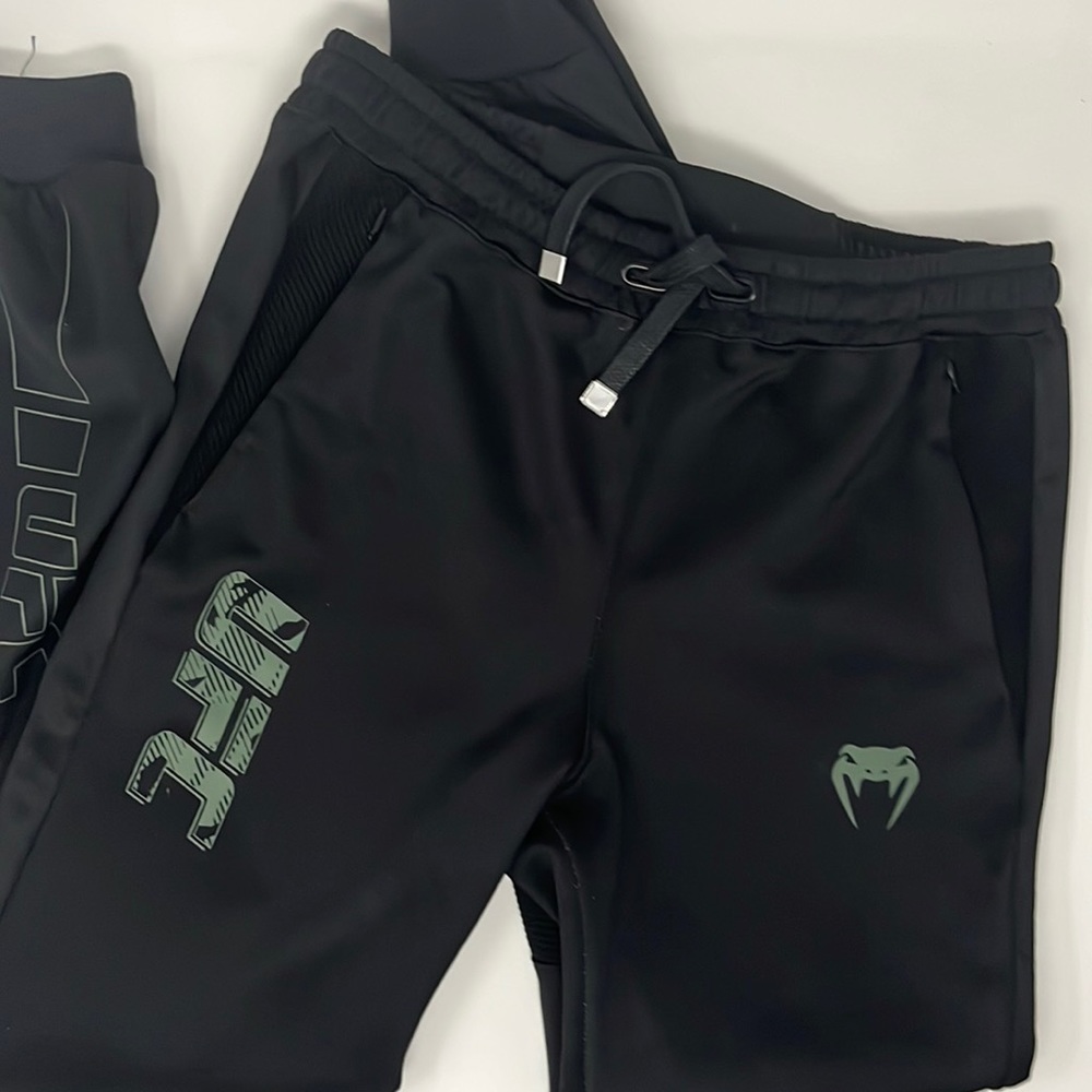 Venum UFC Sweat Pants Womens Small NWT